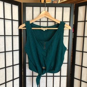 Emerald crop tie-front top